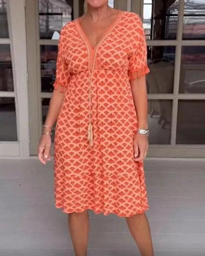 Carla - V-neck dress with print