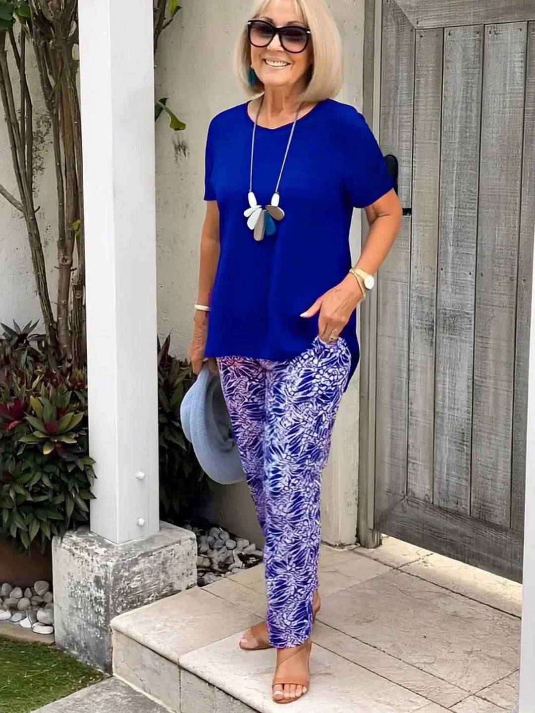 Janet - Casual Two-Piece Floral Set