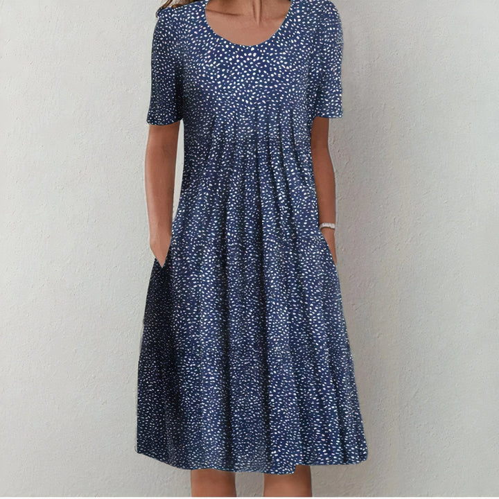 Elin - Flattering Floral Dress