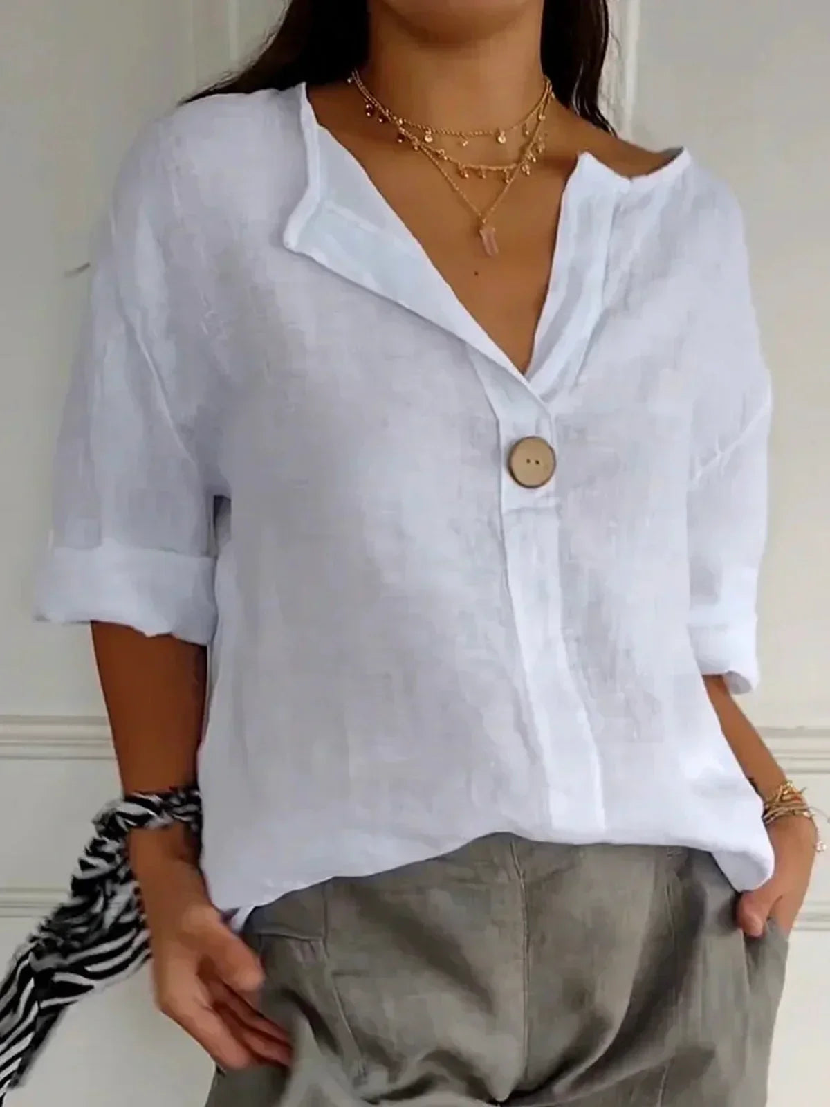 Willow - Casual V-Neck Blouse